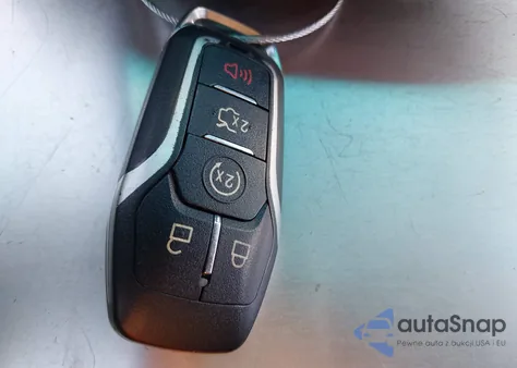 2017 Ford Explorer Sport z USA, uszkodzony, nr VIN 1FM5K8GT8HGC09385